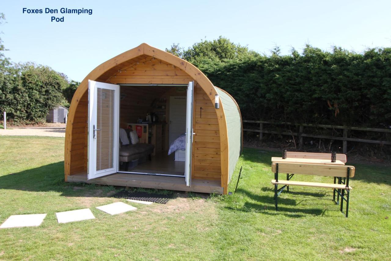 Lanterns Shepherds Huts & Glamping Happisburgh エクステリア 写真