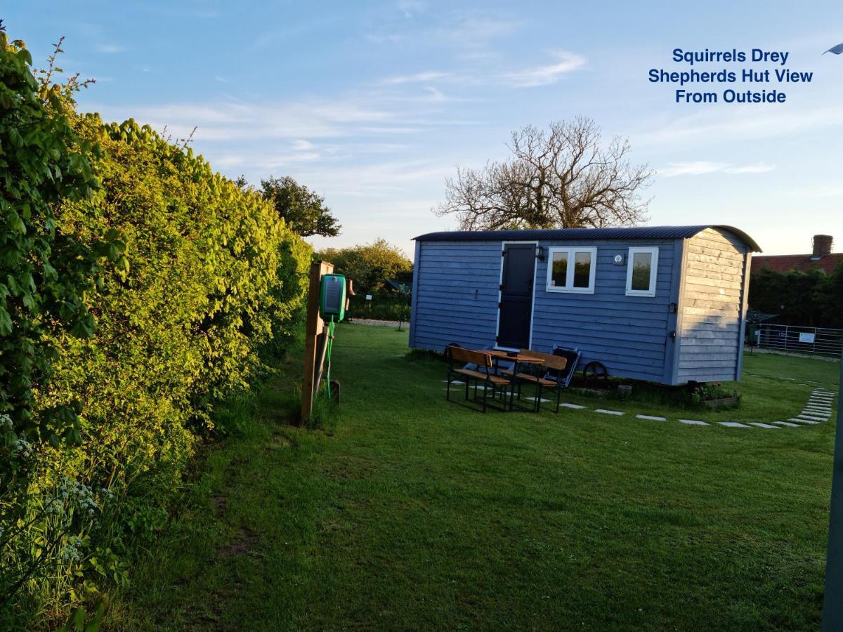 Lanterns Shepherds Huts & Glamping Happisburgh エクステリア 写真