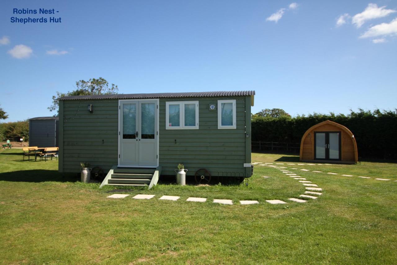 Lanterns Shepherds Huts & Glamping Happisburgh エクステリア 写真