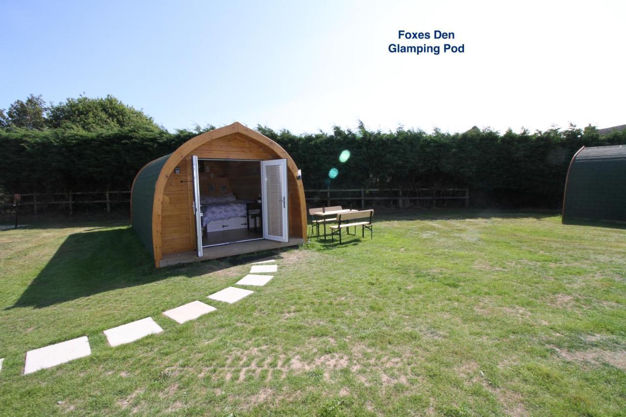 Lanterns Shepherds Huts & Glamping Happisburgh エクステリア 写真