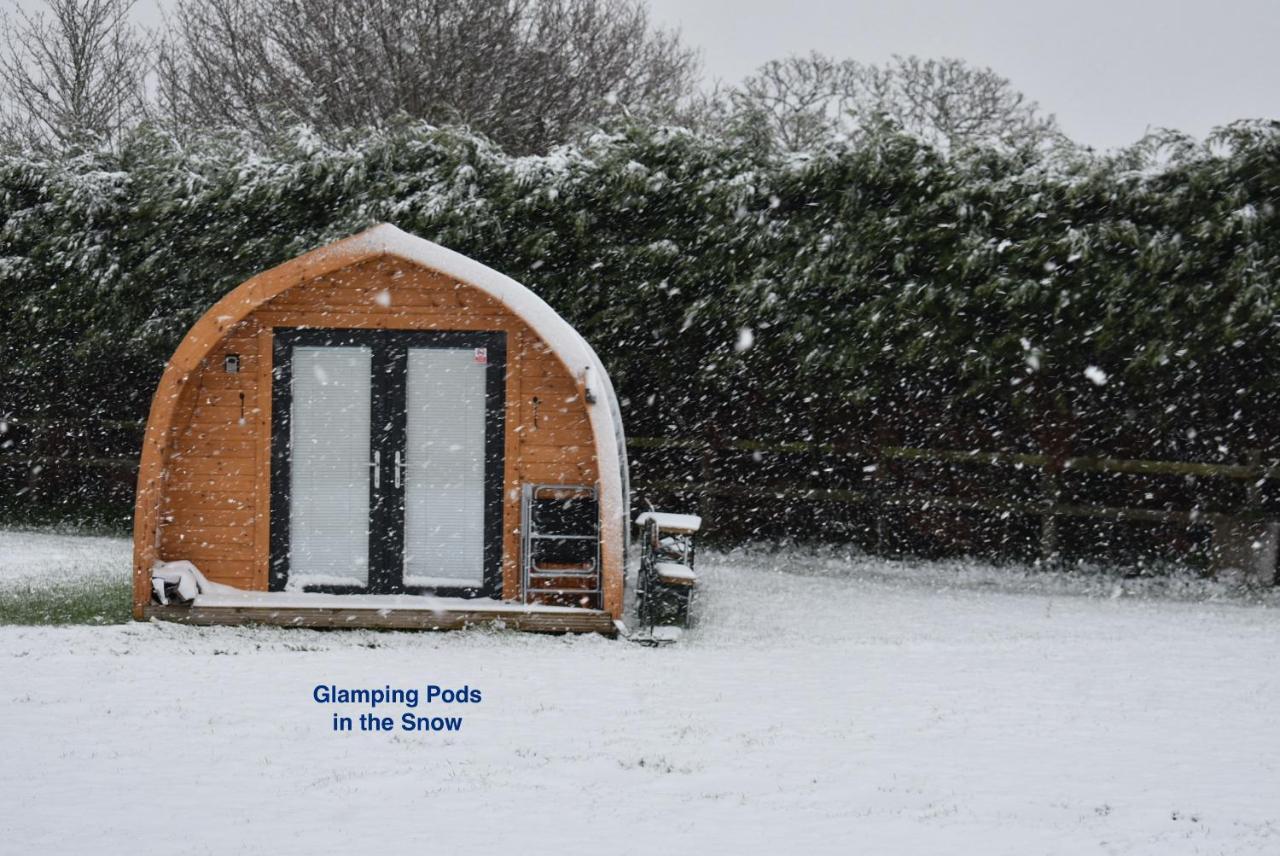 Lanterns Shepherds Huts & Glamping Happisburgh エクステリア 写真