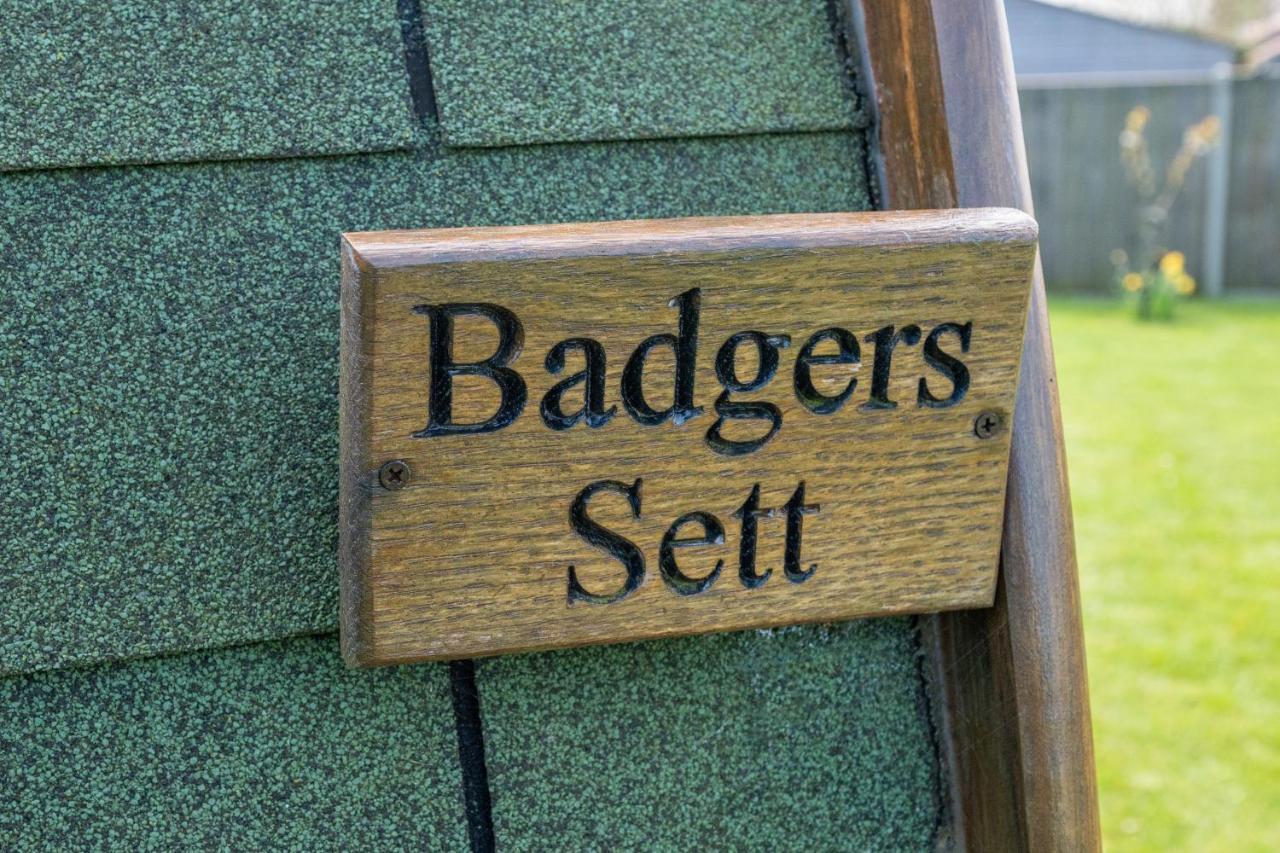 Lanterns Shepherds Huts & Glamping Happisburgh エクステリア 写真