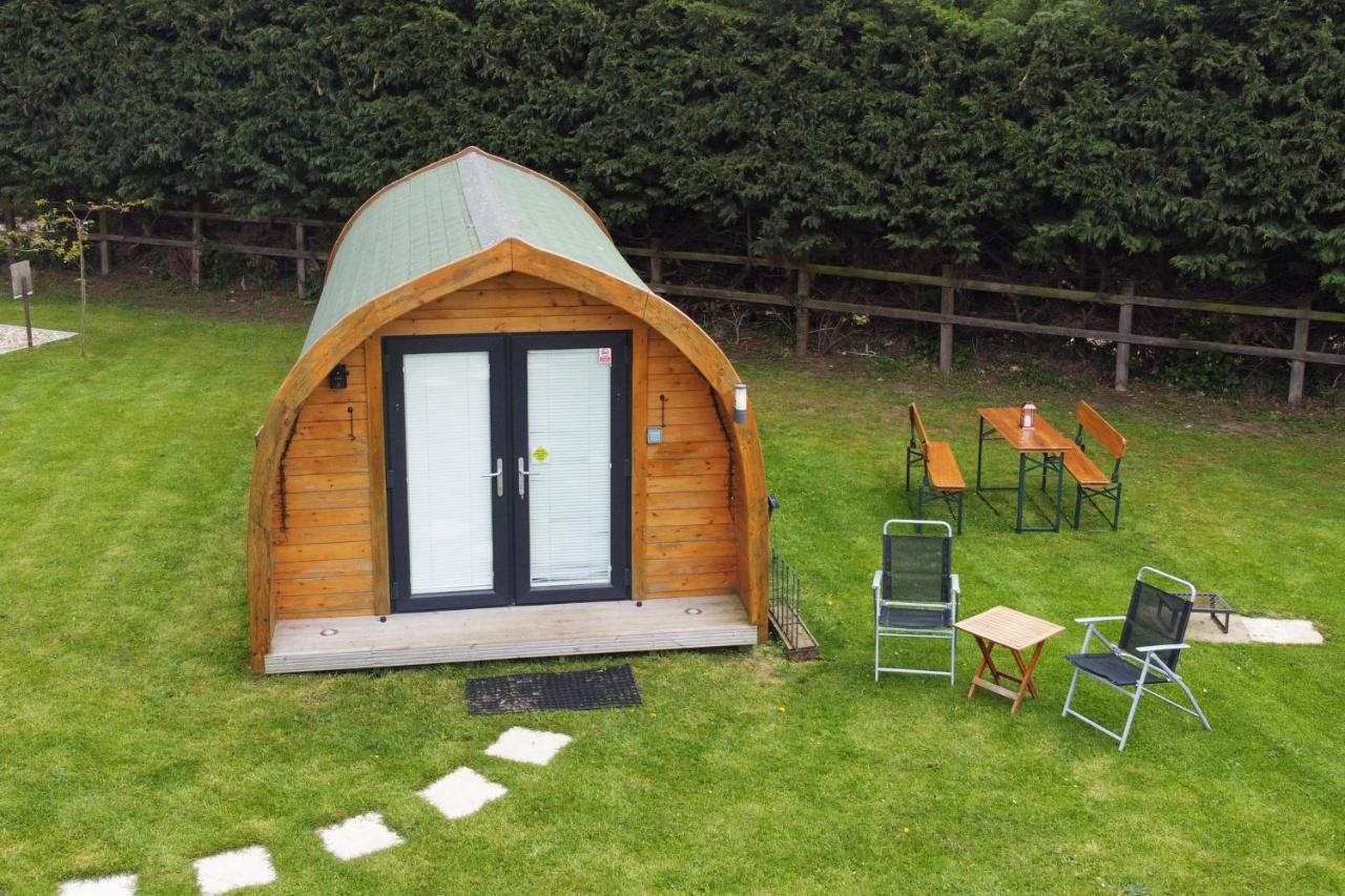 Lanterns Shepherds Huts & Glamping Happisburgh エクステリア 写真
