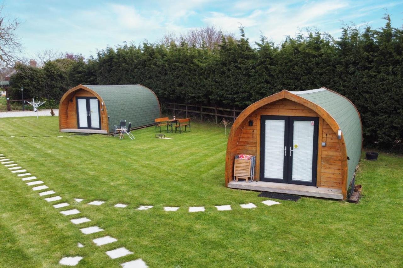 Lanterns Shepherds Huts & Glamping Happisburgh エクステリア 写真