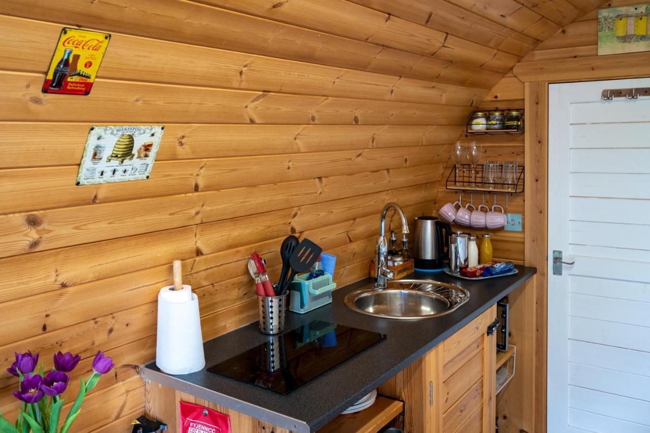 Lanterns Shepherds Huts & Glamping Happisburgh エクステリア 写真
