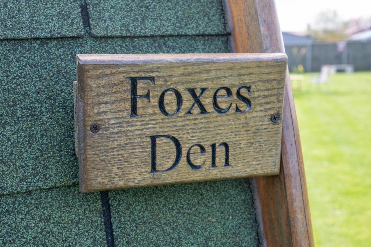 Lanterns Shepherds Huts & Glamping Happisburgh エクステリア 写真