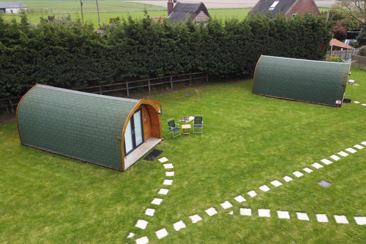Lanterns Shepherds Huts & Glamping Happisburgh エクステリア 写真